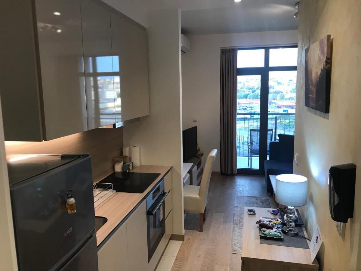 The Gates 705 Apartment Beograd Bagian luar foto