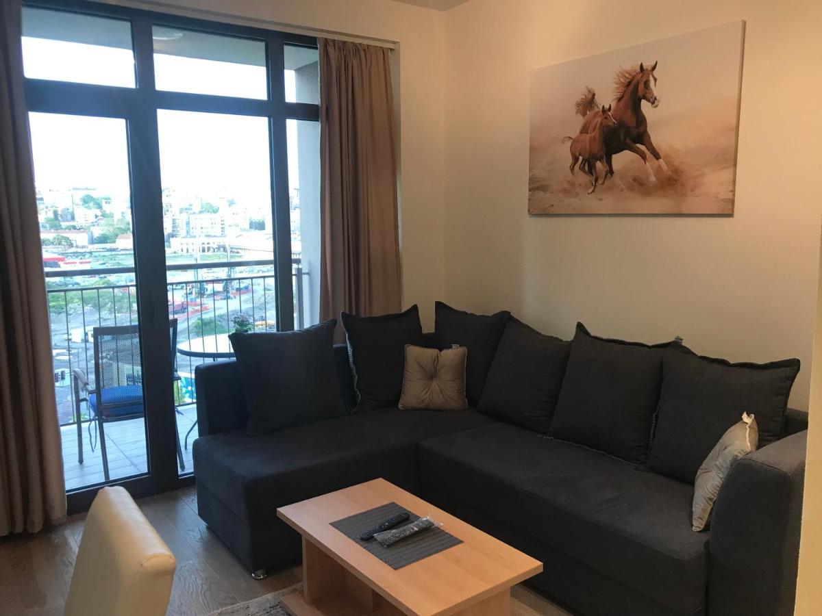 The Gates 705 Apartment Beograd Bagian luar foto